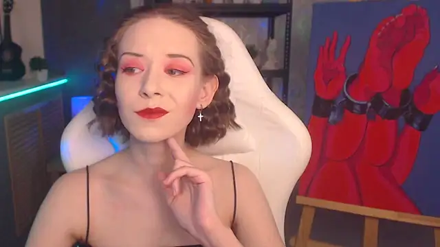 Snapshot of FascinatingEyess chatting on 09/22/25, 06:10 FascinatingEyess online show from 09/22/25, 06:10