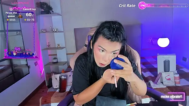 yossi peach cute online show from 10/05/25, 08:29