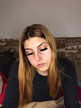 xxdorkax6 online show from 02/13/25, 09:41