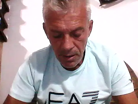 Picolo4111 online show from 09/23/25, 08:01