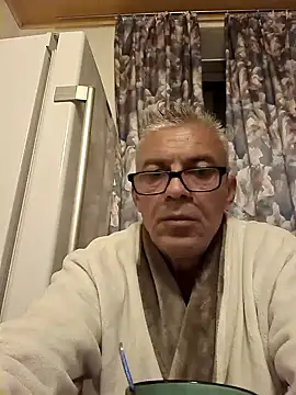 Picolo4111 online show from 10/12/25, 03:38