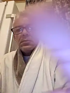 Picolo4111 online show from 10/15/25, 02:33