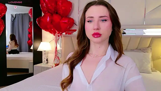 Jullia Carter online show from 02/16/26, 06:42