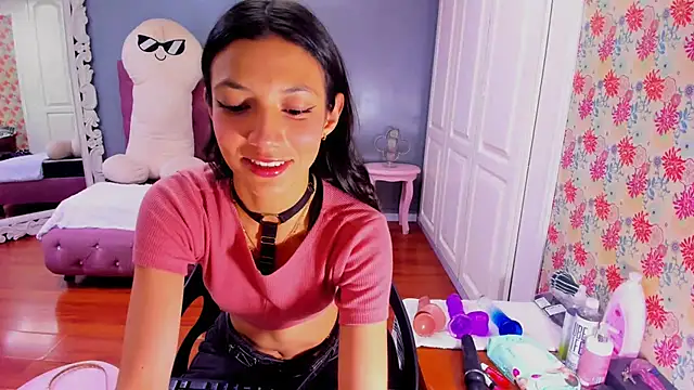 Iris Stone  online show from 01/29/25, 10:58