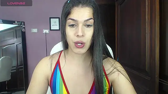 Luciana Ortiz1 online show from 03/05/25, 04:46