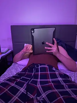 Daniel2zuZ online show from 10/10/25, 04:00