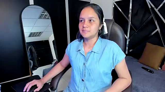 Ivanna18 x online show from 10/10/25, 03:38