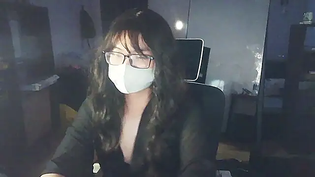 Snapshot of Erin_Song chatting on 01/18/25, 02:44 Erin Song online show from 01/18/25, 02:44