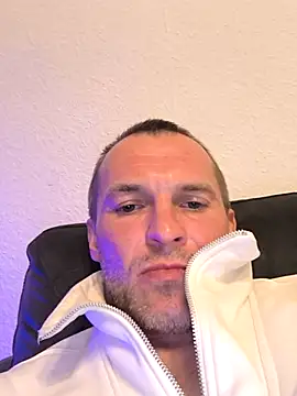 AttractiveSilk5 online show from 03/30/26, 05:58