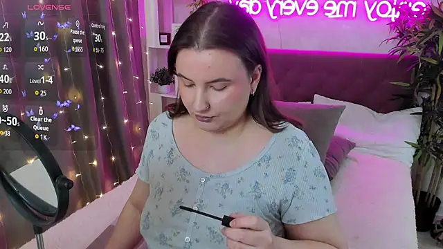 FeralPeach online show from 02/05/26, 06:40