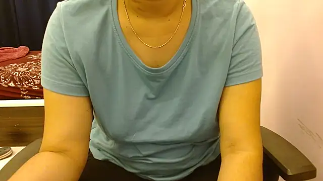 priya  81 online show from 01/08/25, 06:31