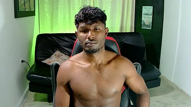 Snapshot of Black_indiian chatting on 11/30/25, 04:22 Black indiian online show from 11/30/25, 04:22