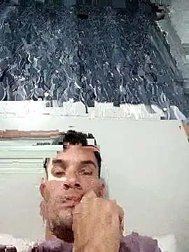 Snapshot of 719610 chatting on 11/09/25, 02:32 719610 online show from 11/09/25, 02:32