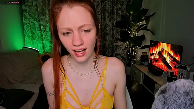 Alyssa Smitt online show from 07/28/26, 12:51