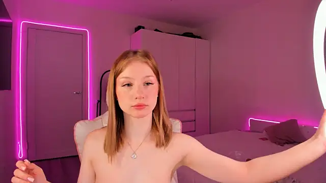 Eva Davi online show from 02/07/25, 01:58