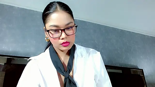 JasmineMoore online show from 09/30/25, 09:53