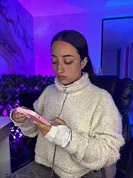 Ady 18 online show from 02/18/26, 08:49