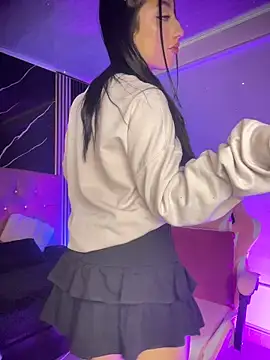 Ady 18 online show from 04/10/26, 05:28