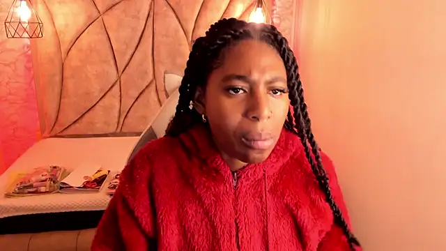 Queen perla  online show from 03/14/25, 12:40