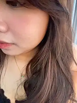 Hotellinh12 online show from 09/25/25, 07:23