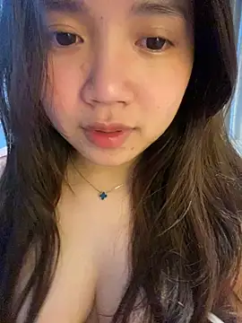 Hotellinh12 online show from 02/27/26, 04:51