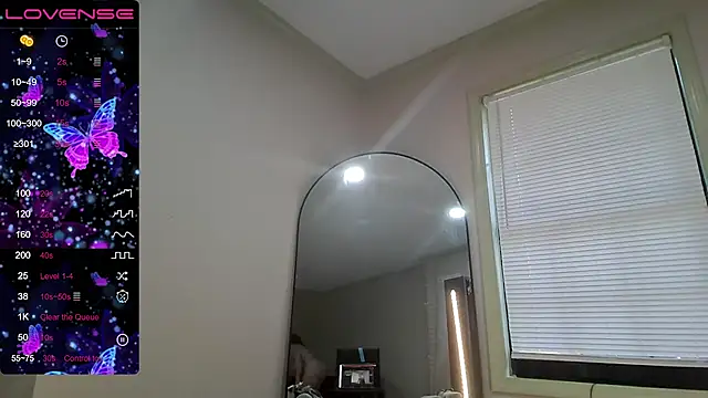 Milfshakecafe online show from 09/11/25, 11:05