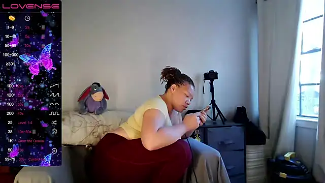 Milfshakecafe online show from 10/02/25, 02:35