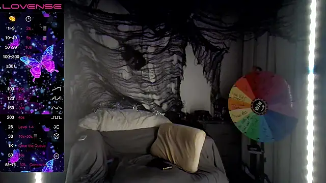 Milfshakecafe online show from 10/07/25, 07:38