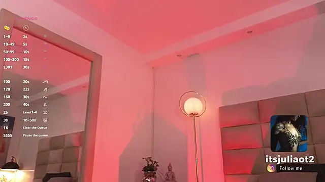 mssjulia online show from 01/09/25, 11:56