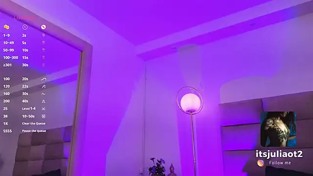 mssjulia online show from 01/18/25, 12:24