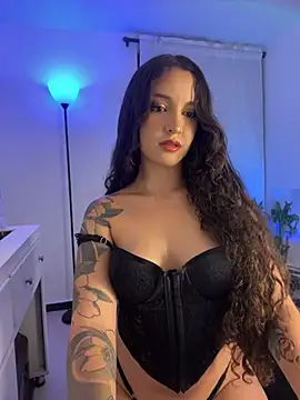 mssjulia online show from 03/06/25, 12:32