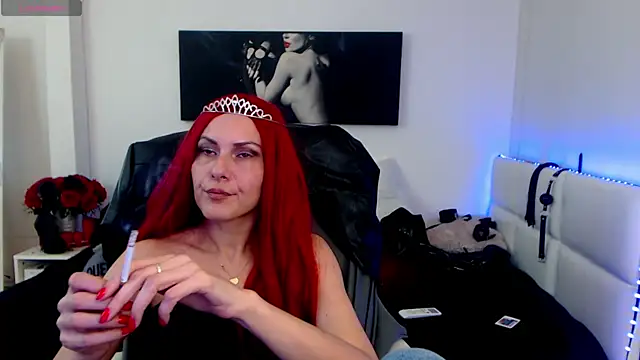 EvelynQueenn online show from 02/02/25, 09:19
