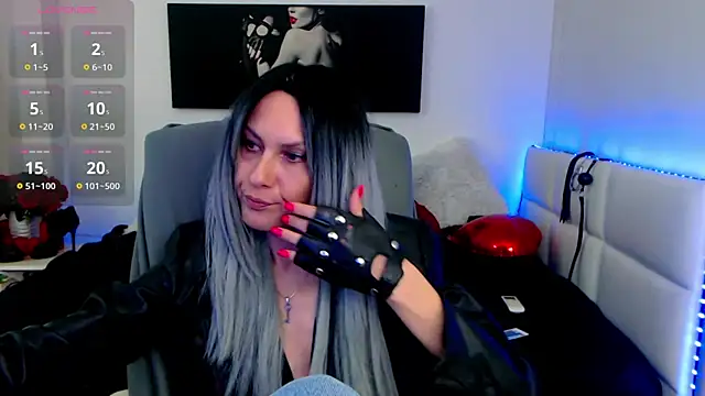 EvelynQueenn online show from 02/27/25, 06:40