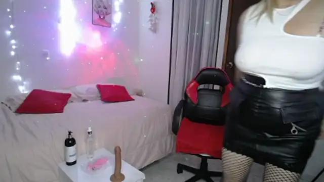 vanessalat online show from 10/09/25, 11:47