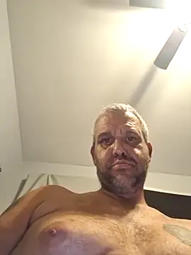 Snapshot of silkstroker6981 chatting on 09/20/25, 12:55 silkstroker6981 online show from 09/20/25, 12:55