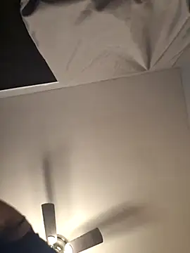 Snapshot of silkstroker6981 chatting on 09/30/25, 07:02 silkstroker6981 online show from 09/30/25, 07:02