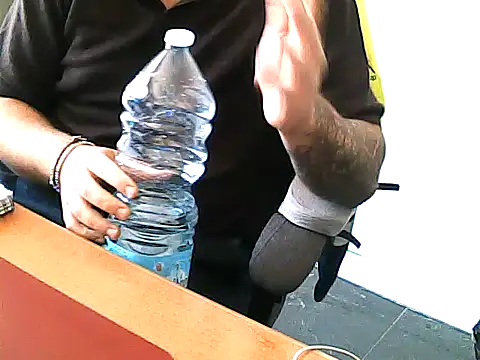 Snapshot of Boysexy98 chatting on 05/18/26, 11:38 Boysexy98 online show from 05/18/26, 11:38