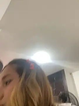 Agnescruzz online show from 01/16/26, 08:24