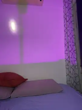 Agnescruzz online show from 04/26/26, 03:21