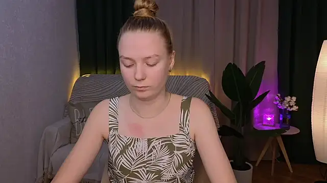 CarolynCohen   online show from 12/02/24, 04:53