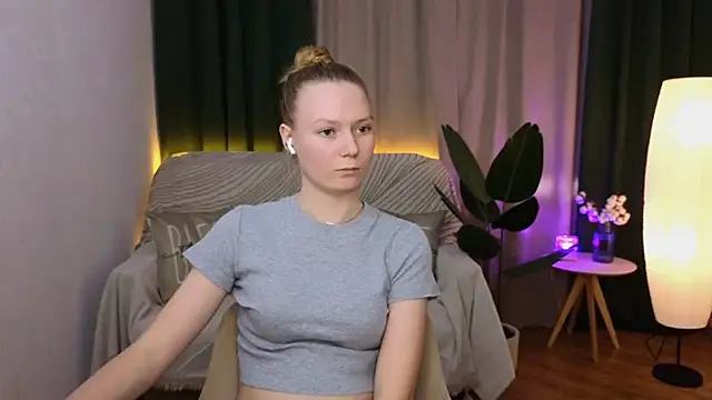 CarolynCohen   online show from 01/14/25, 05:30