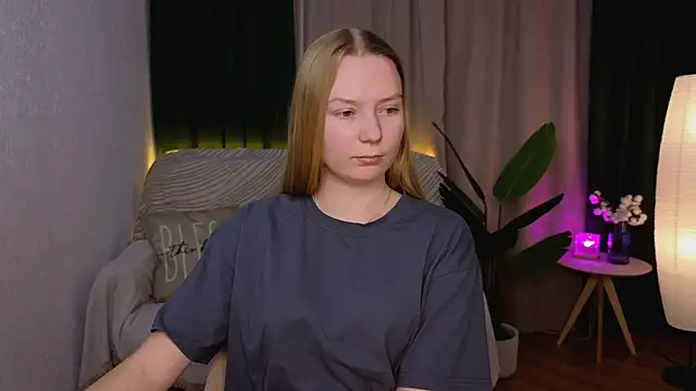 CarolynCohen   online show from 01/19/25, 04:54