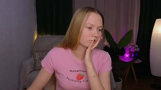 CarolynCohen   online show from 02/28/25, 08:20