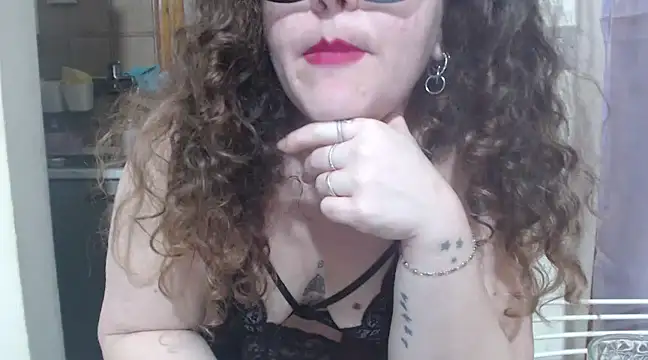 Snapshot of peachgirlmartyna chatting on 12/30/24, 05:55 peachgirlmartyna online show from 12/30/24, 05:55