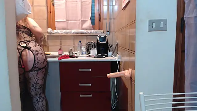 Snapshot of peachgirlmartyna chatting on 02/11/25, 06:55 peachgirlmartyna online show from 02/11/25, 06:55