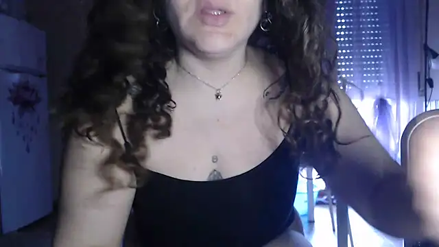 Snapshot of peachgirlmartyna chatting on 03/14/25, 11:12 peachgirlmartyna online show from 03/14/25, 11:12