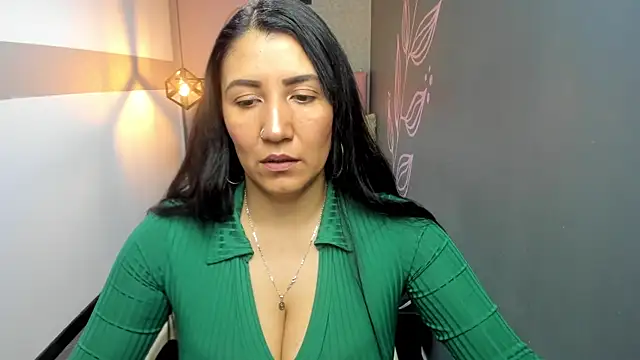 GiaFox  online show from 02/05/25, 12:38