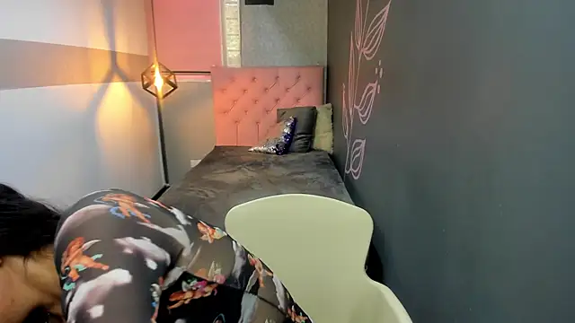 GiaFox  online show from 02/06/25, 03:41