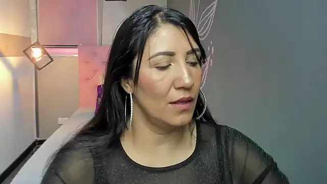 GiaFox  online show from 02/14/25, 12:47