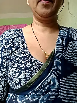 Rosy-B online show from 10/04/25, 12:52